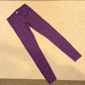 New without tags Athleta Girls 14/XL leggings